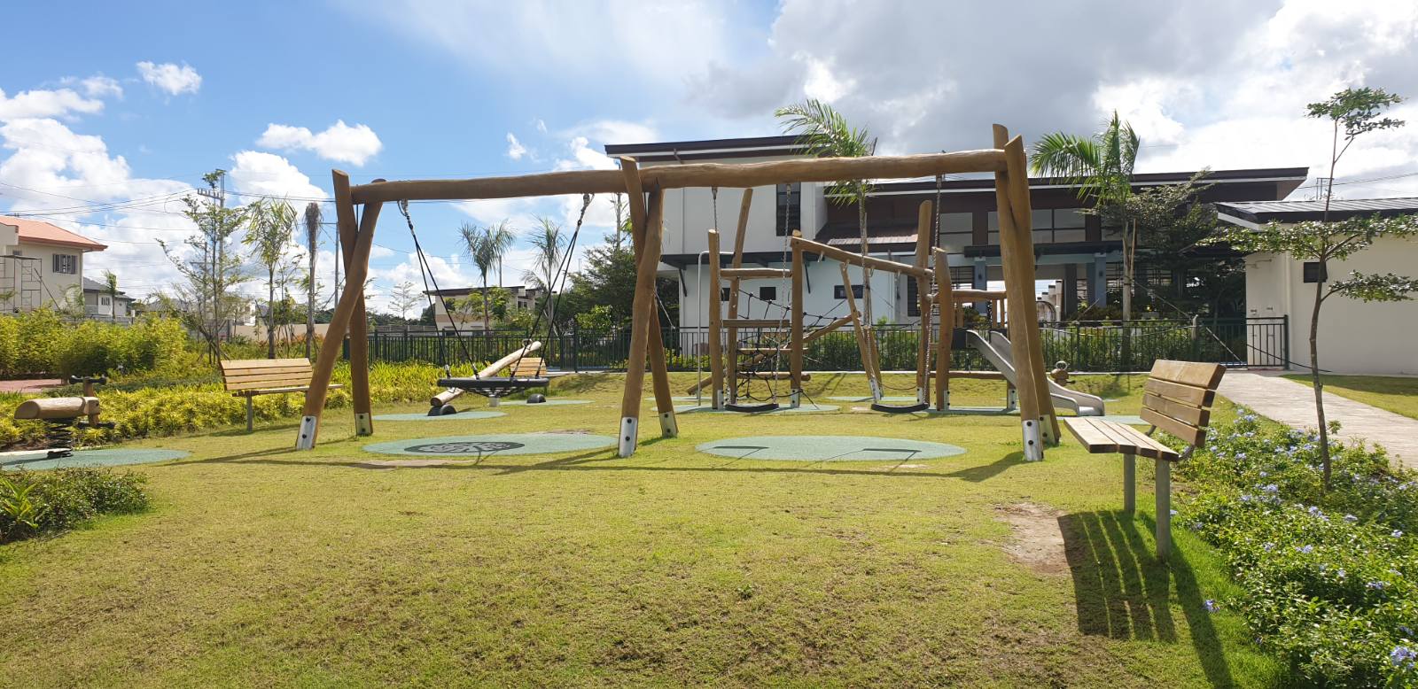 Idesia Dasmarinas Playground