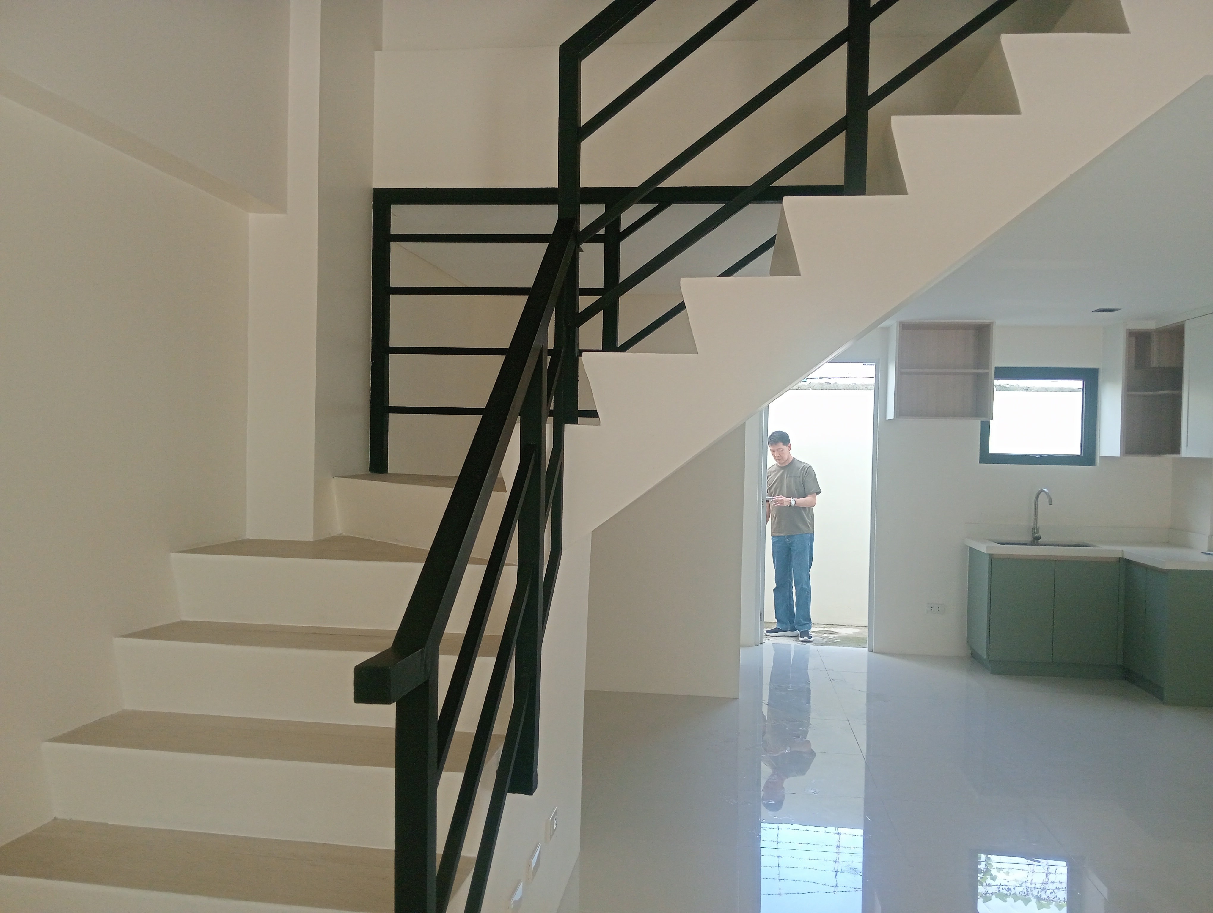 Modern Kitchen with Premium Finishes at The Elements Townhouse Las Piñas