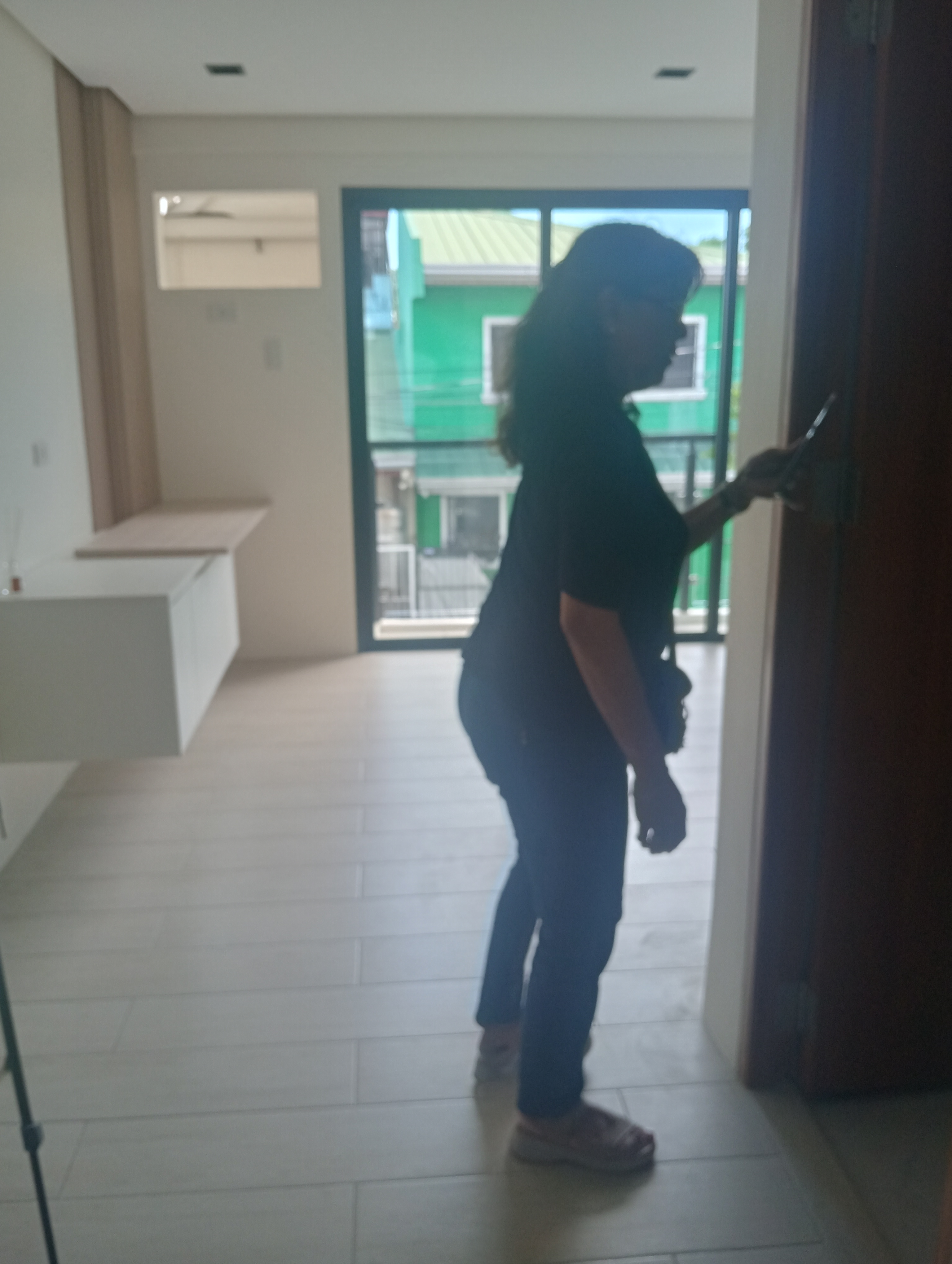 Modern Toilet and Bath at The Elements 3-Storey Townhouse