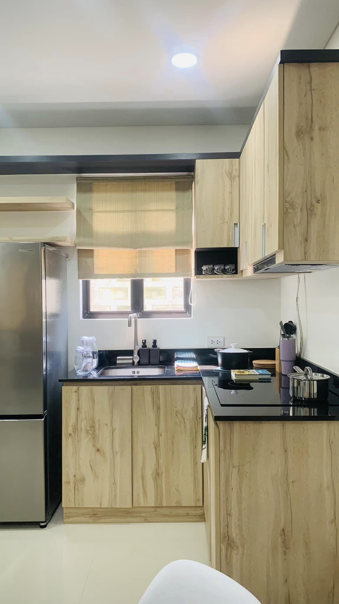 Talia Dress Up Model House Modern Kitchen