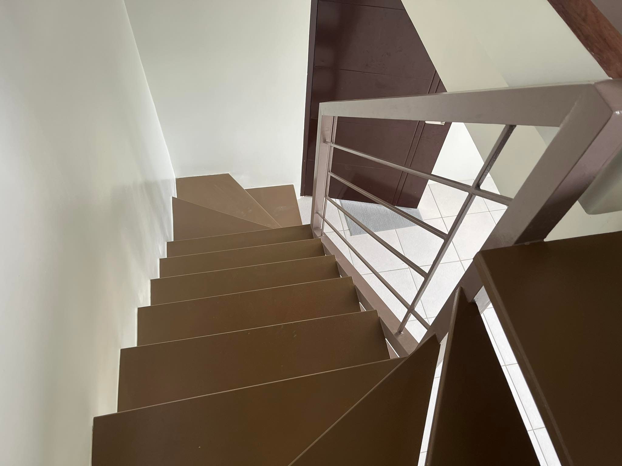 Neuville Astrid House Design
