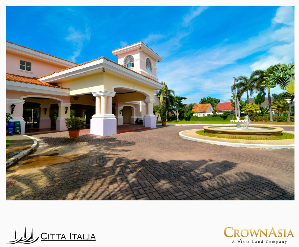 Spacious Living Area of Resell House in Citta Italia Molino Boulevard Bacoor Cavite