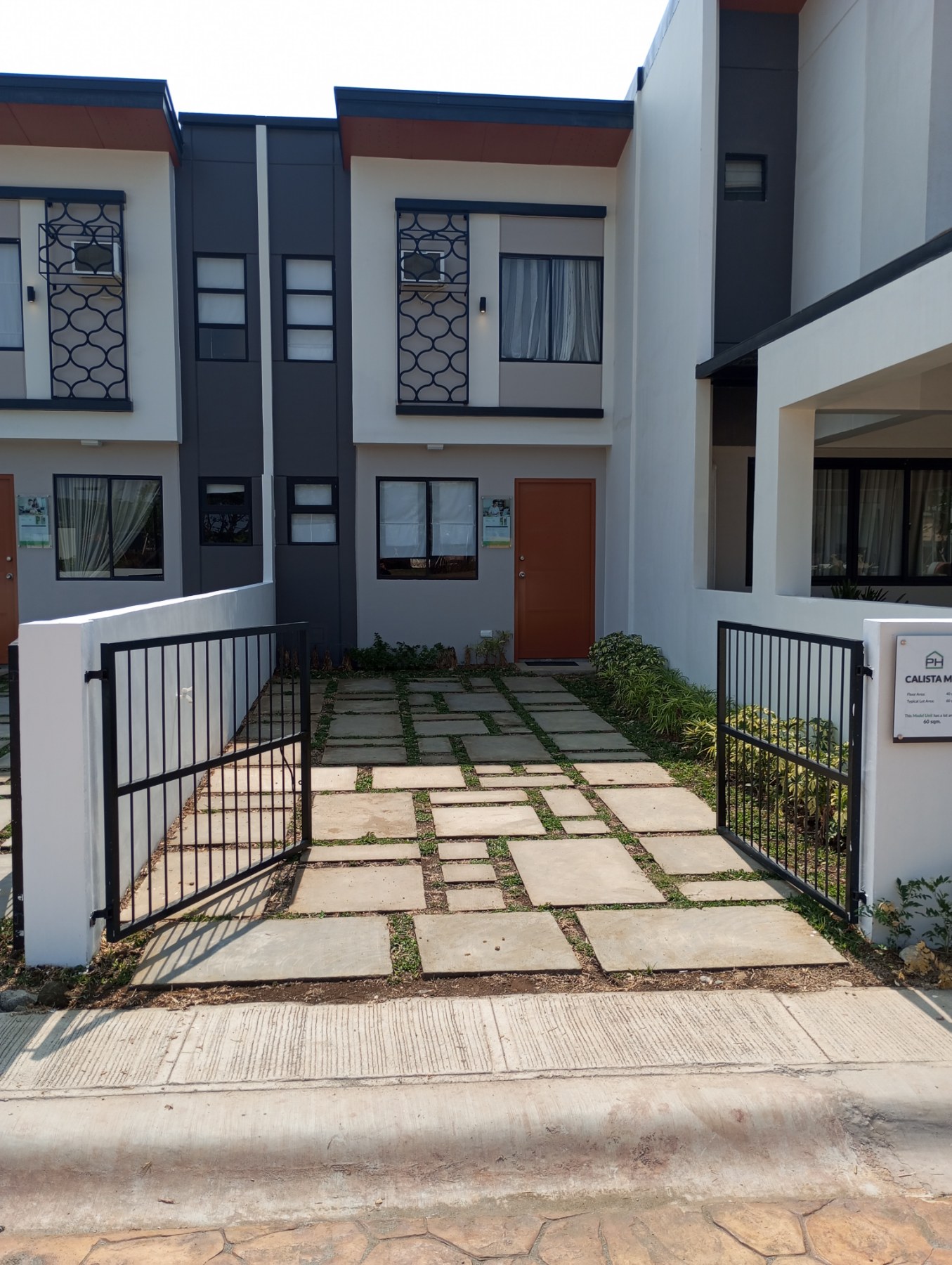 Phirst Park Homes Mid Unit house for sale in General Trias Cavite